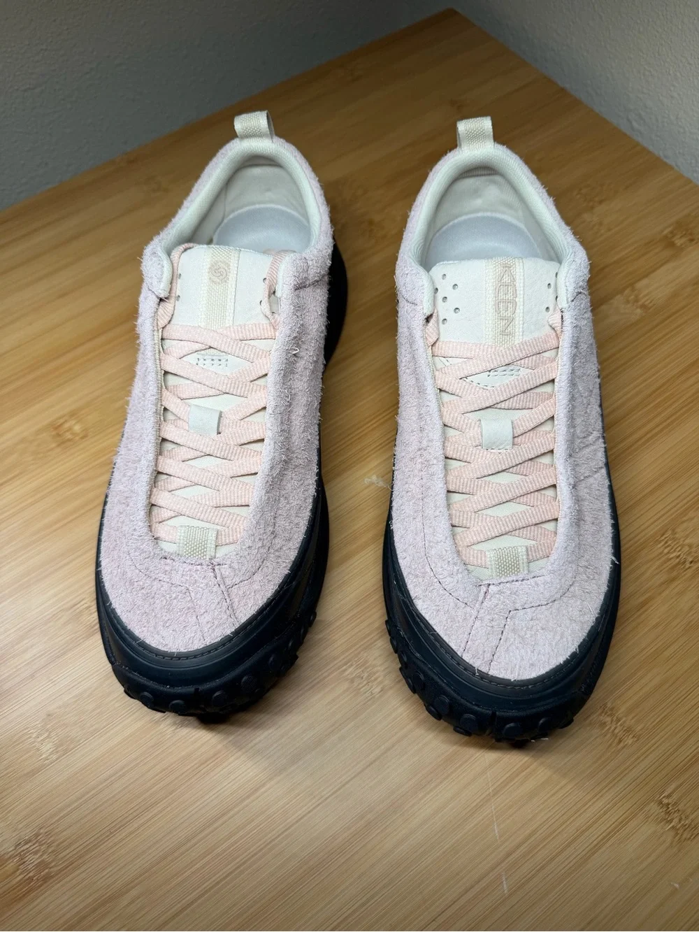 Keen KS Mino Women's Pink Black Sneakers Size 8 Cameo Rose Birch NIB Gorpcore